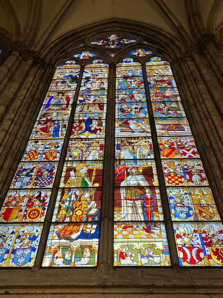 Stained glass window in Cologne Cathedral