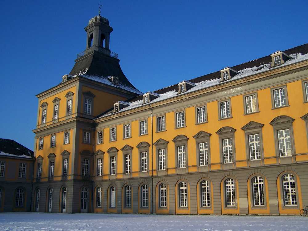 Bonn University Main Building - Snow